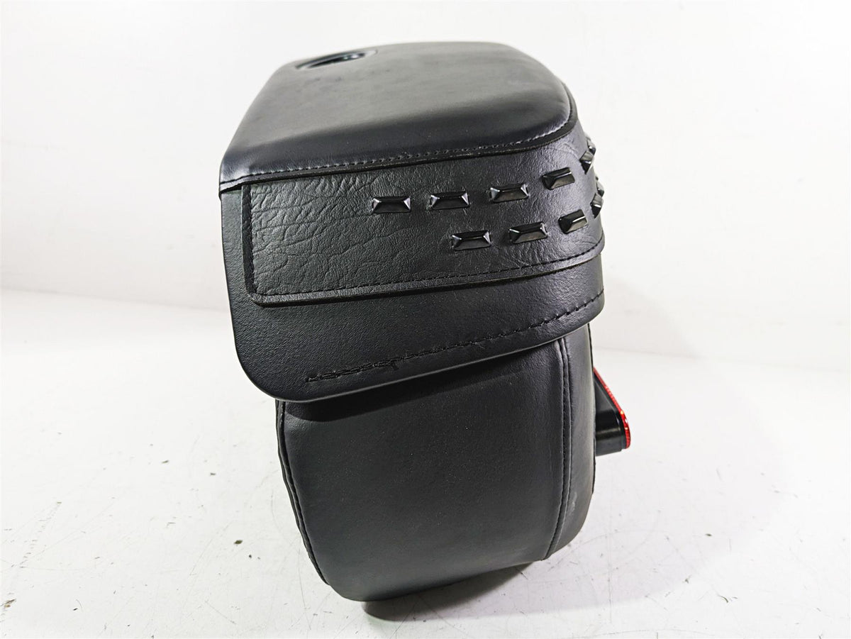 2019 Harley FLHCS Softail Heritage Right Saddle Bag Saddlebag 90201436 {{ shop.shopifyCountryName }} - Mototech271