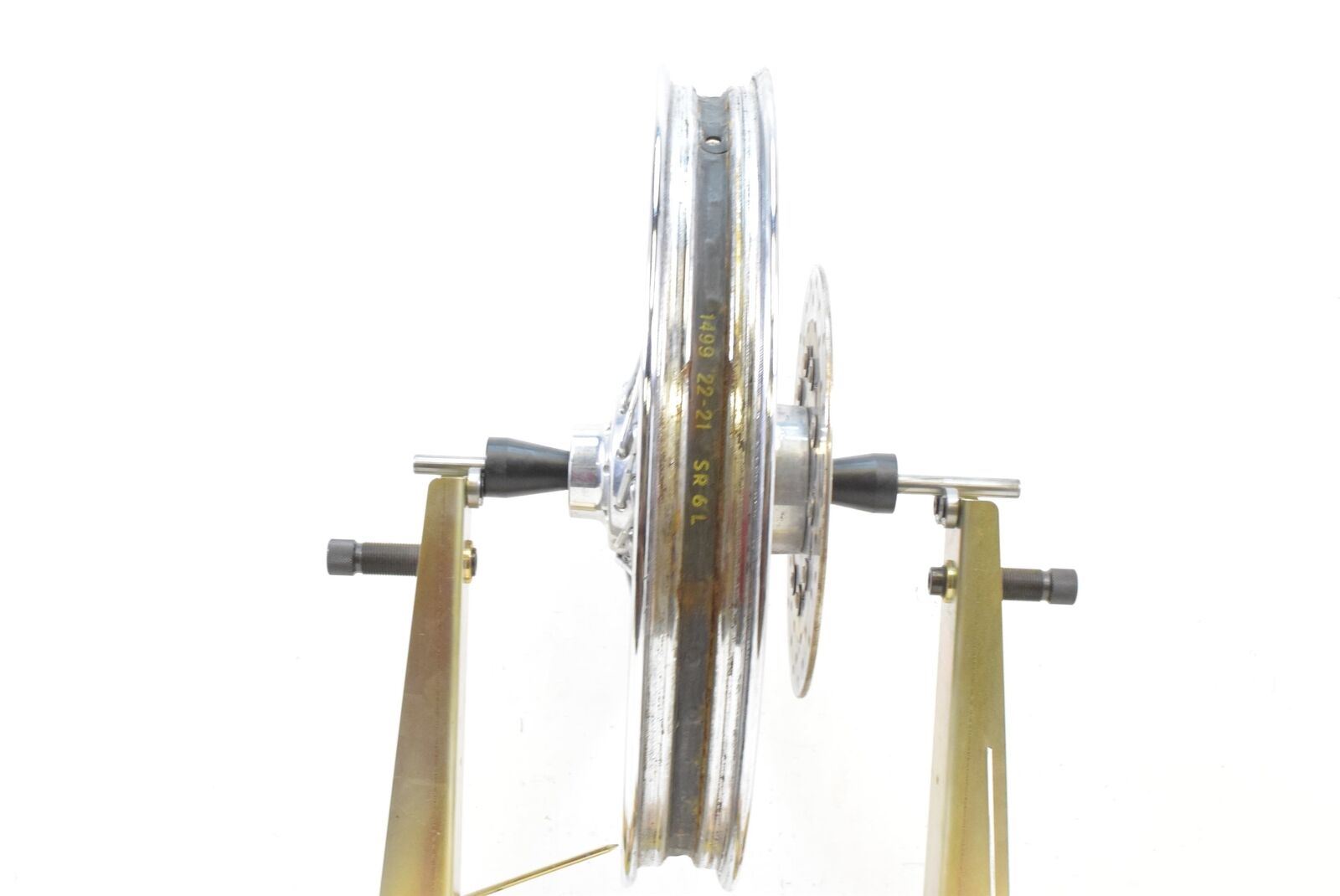 2006 Harley FXDWGI Dyna Wide Glide Strgt Front Wheel Rim 21x2.15 -Rust 43647-06A {{ shop.shopifyCountryName }} - Mototech271