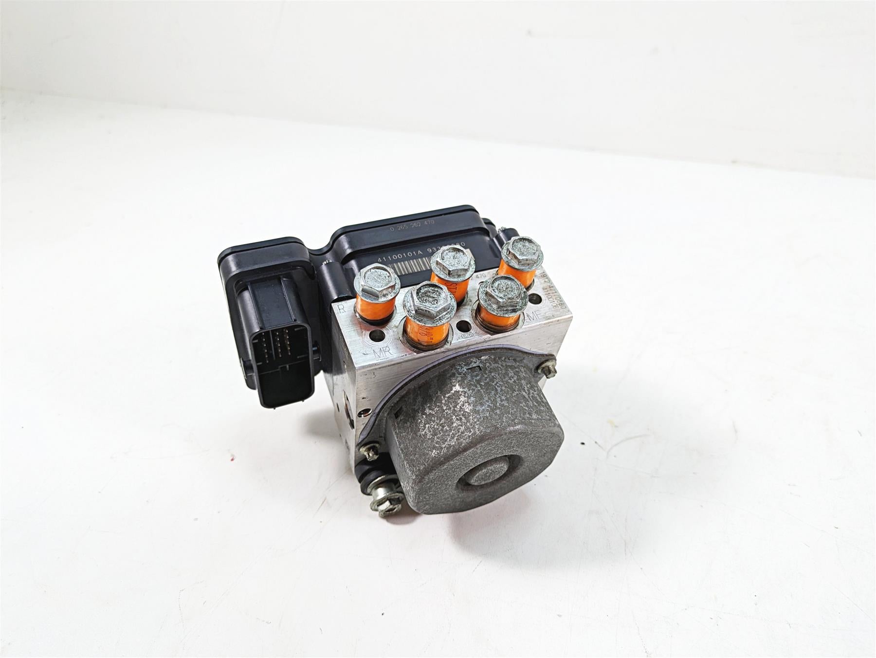 2020 Harley Touring FLHX Street Glide Abs Brake Pump Module Unit 41100104C {{ shop.shopifyCountryName }} - Mototech271