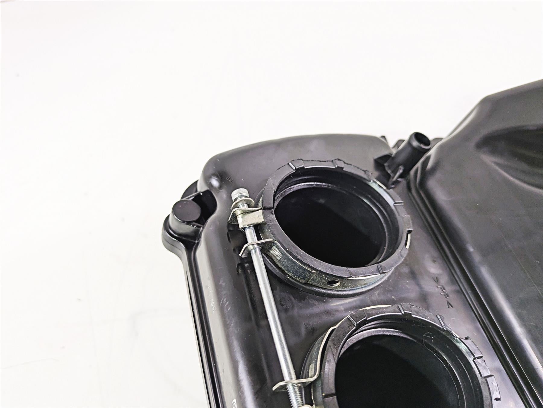 2024 Kawasaki ZX6R ZX636 Ninja Air Box Cleaner Breather Filter 11010-1823 {{ shop.shopifyCountryName }} - Mototech271