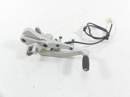 2019 Moto Guzzi V7 III Stone 750 Right Footpeg Mount & Brake Pedal 2B003336 {{ shop.shopifyCountryName }} - Mototech271
