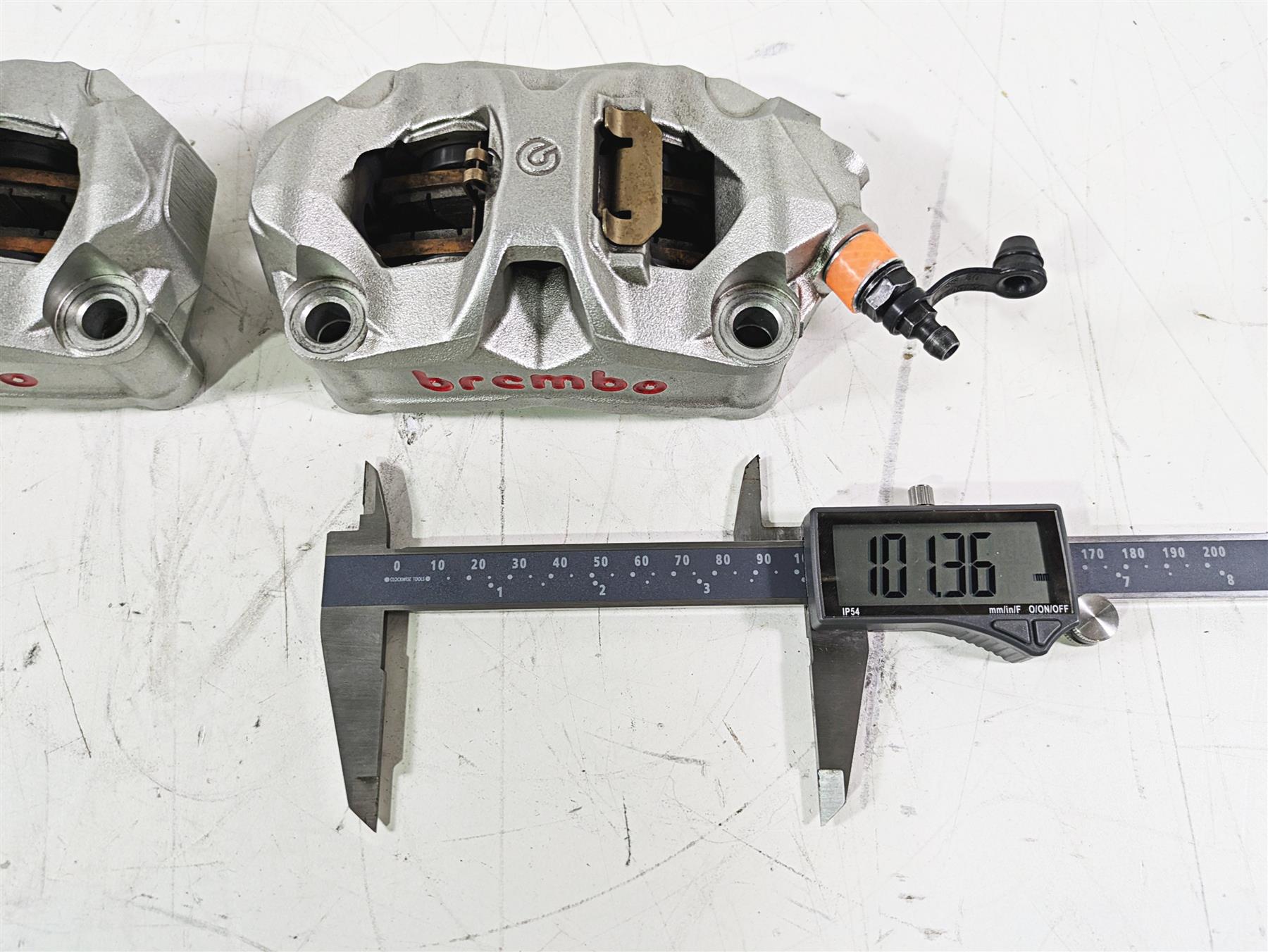 2020 Triumph Daytona 765 Moto2 Nice 100mm Brembo Front Brake Calipers T2028922 {{ shop.shopifyCountryName }} - Mototech271