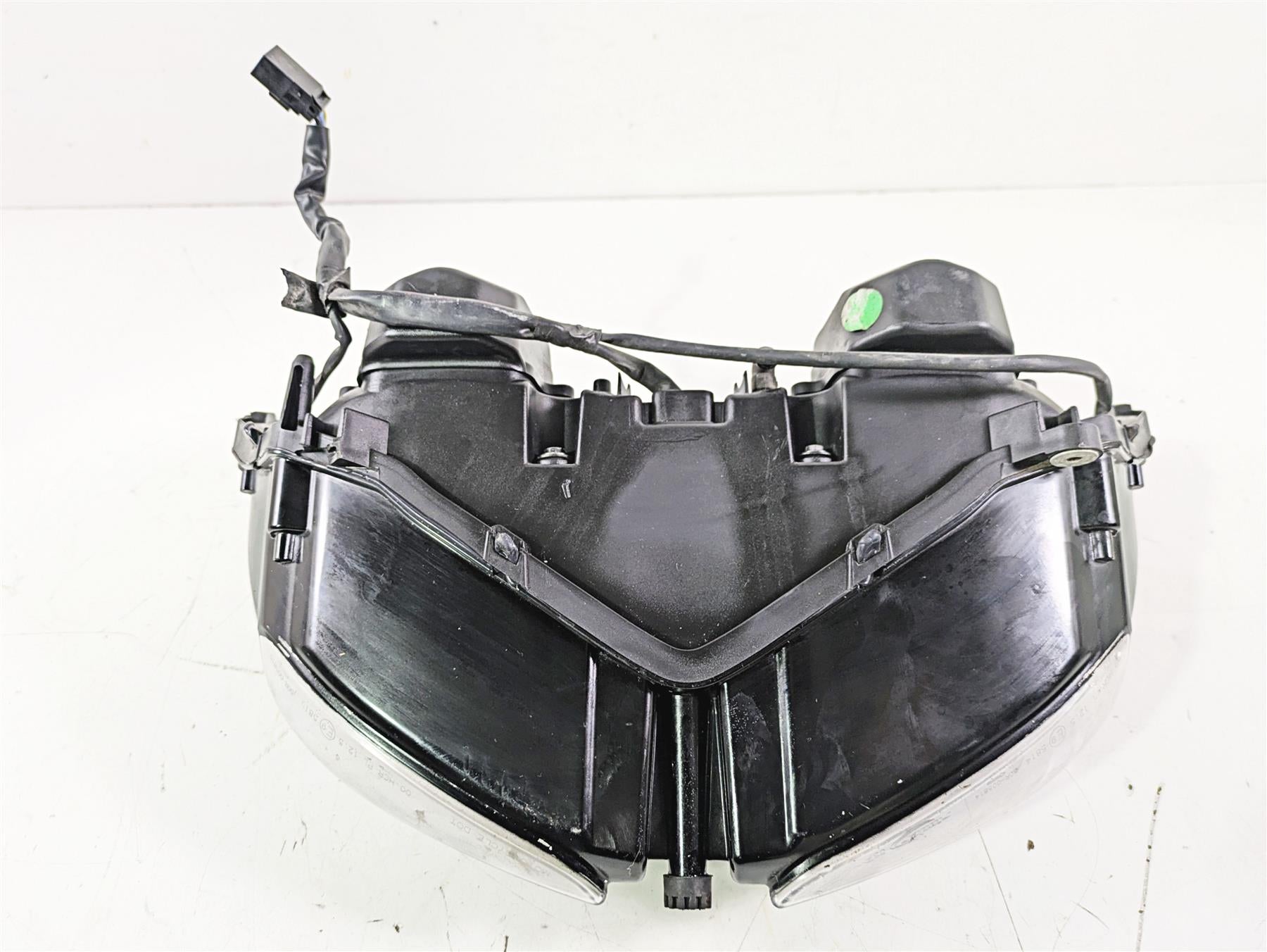 2012 Triumph Daytona 675 Headlight Head Light Lamp Lens - For Parts T2707703 {{ shop.shopifyCountryName }} - Mototech271