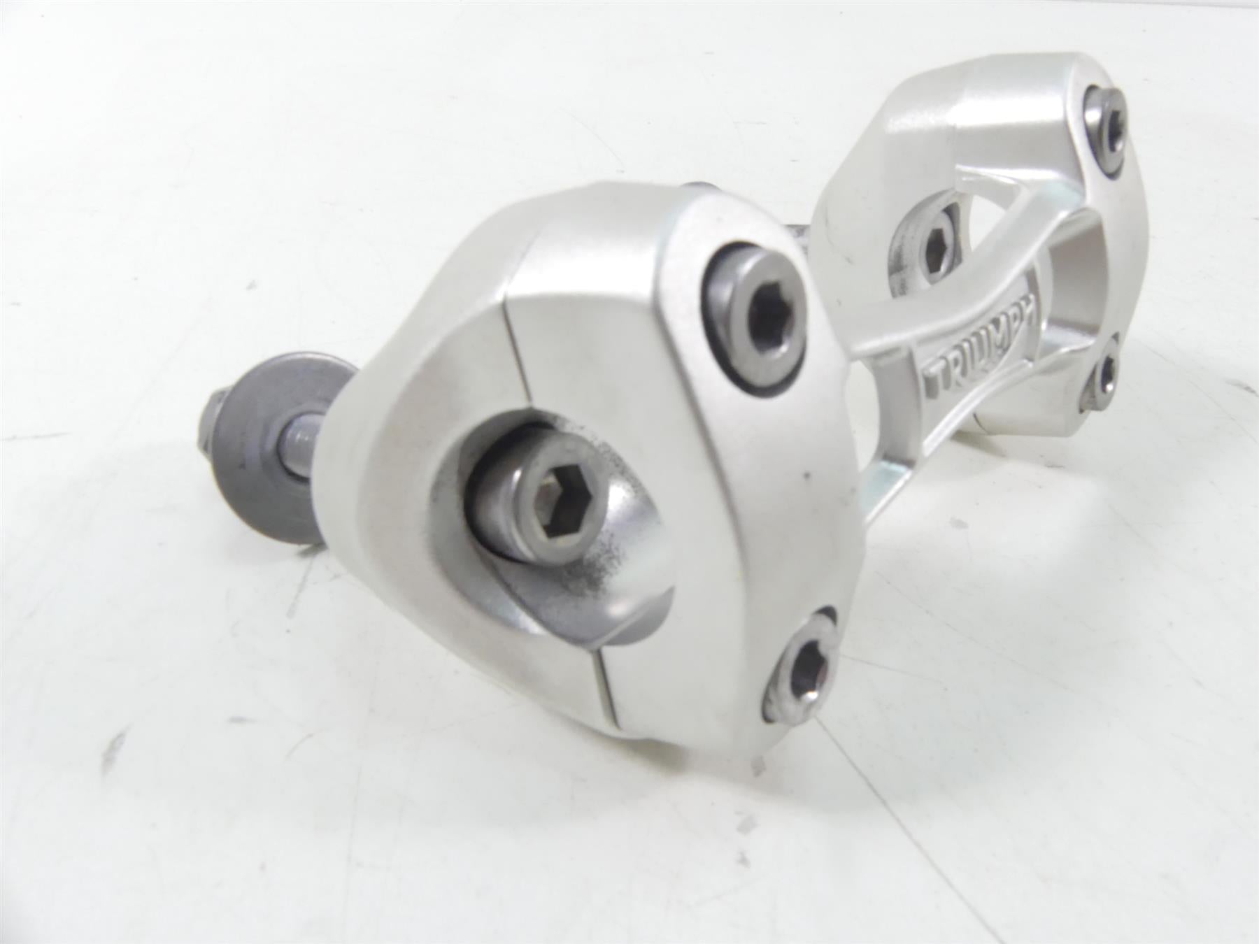 2019 Triumph Street Triple 765R Handlebar Holder Riser Set T2046815 {{ shop.shopifyCountryName }} - Mototech271