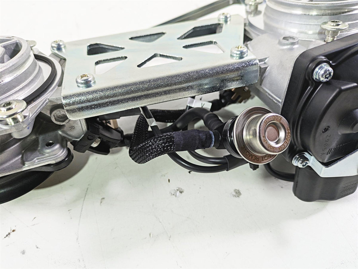 2023 Ducati Monster 937 SP Mikuni Throttle Body Bodies Set 28240932A {{ shop.shopifyCountryName }} - Mototech271