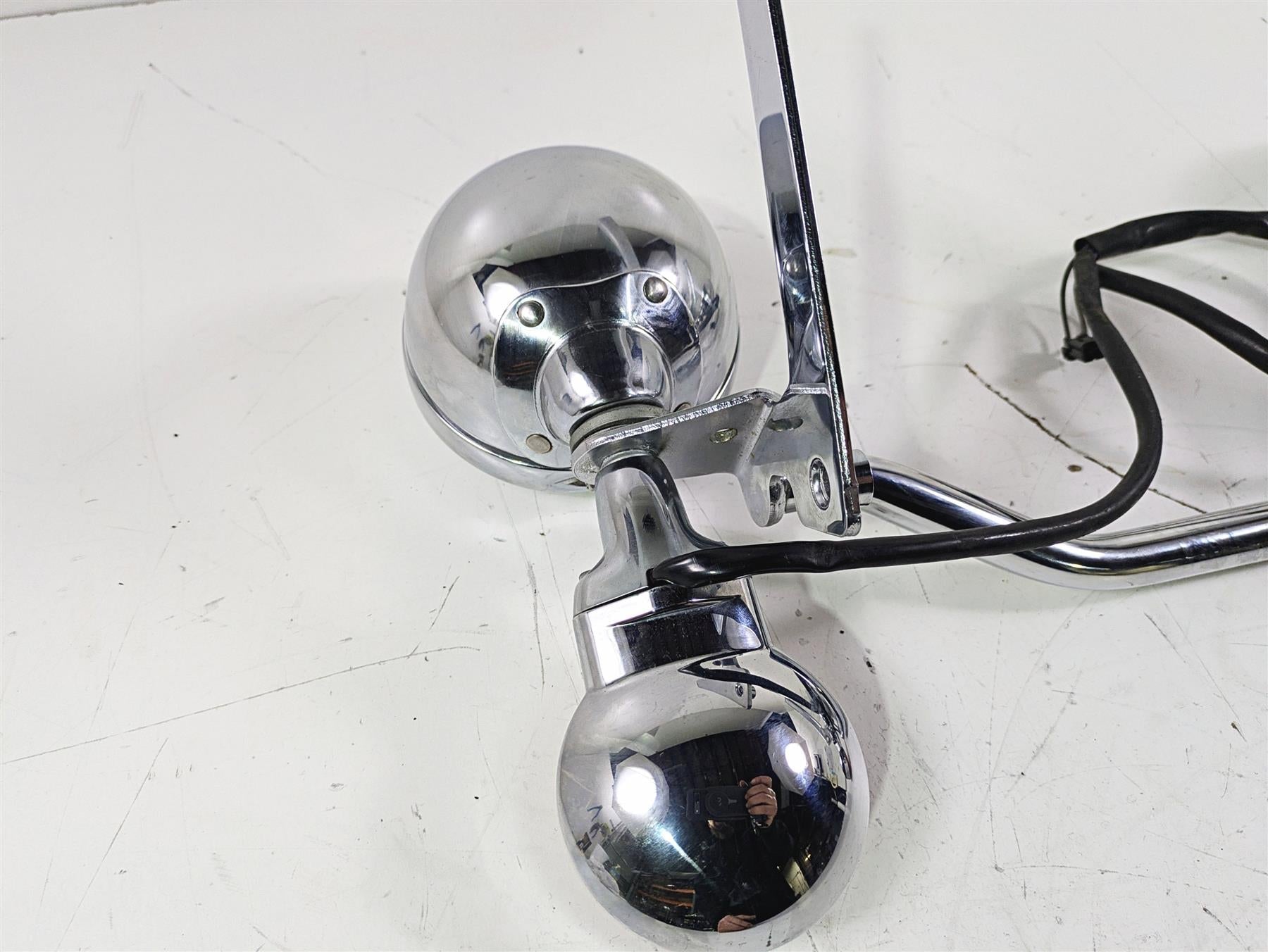 2016 Harley FLSTC Softail Heritage Front Led Spotlight Blinker Set 58082-02A {{ shop.shopifyCountryName }} - Mototech271
