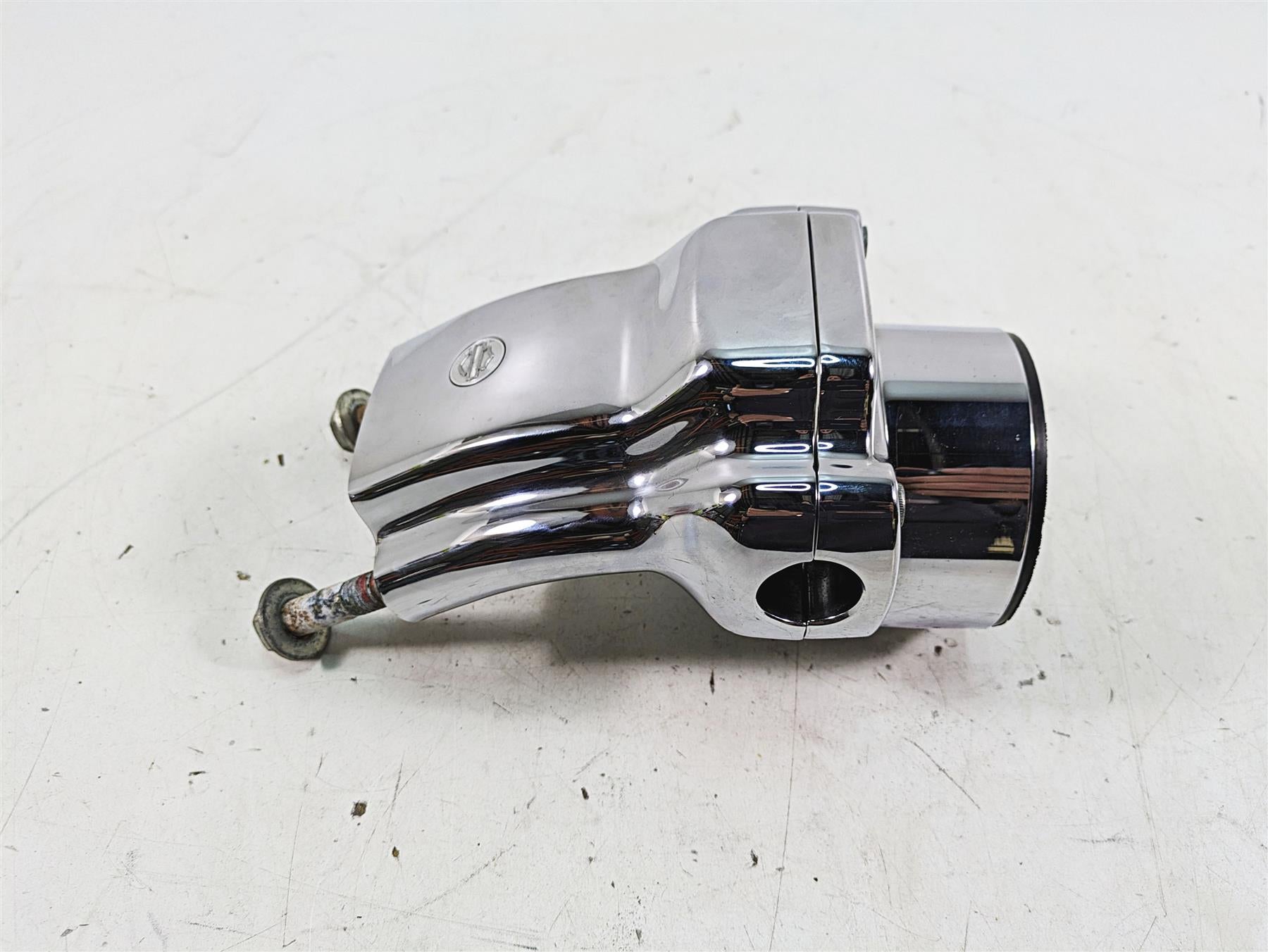 2007 Harley Sportster XL1200 C Riser Speedo Mount Chrome Cover Set 55842-04 {{ shop.shopifyCountryName }} - Mototech271