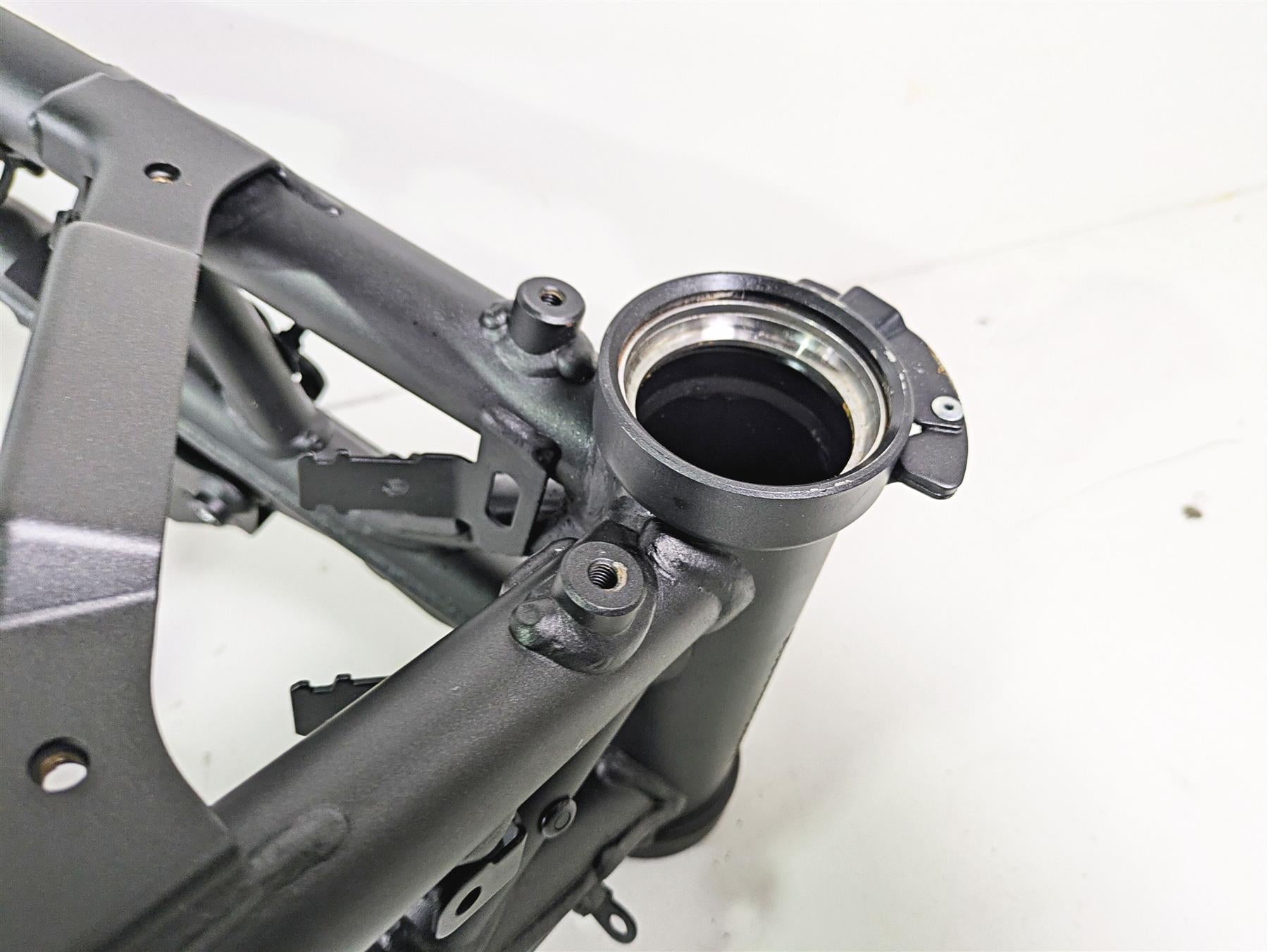 2022 Kawasaki ZR900RS Cafe Straight Main Frame Chassis With Texas Salvage Title 32160-1916-18R {{ shop.shopifyCountryName }} - Mototech271