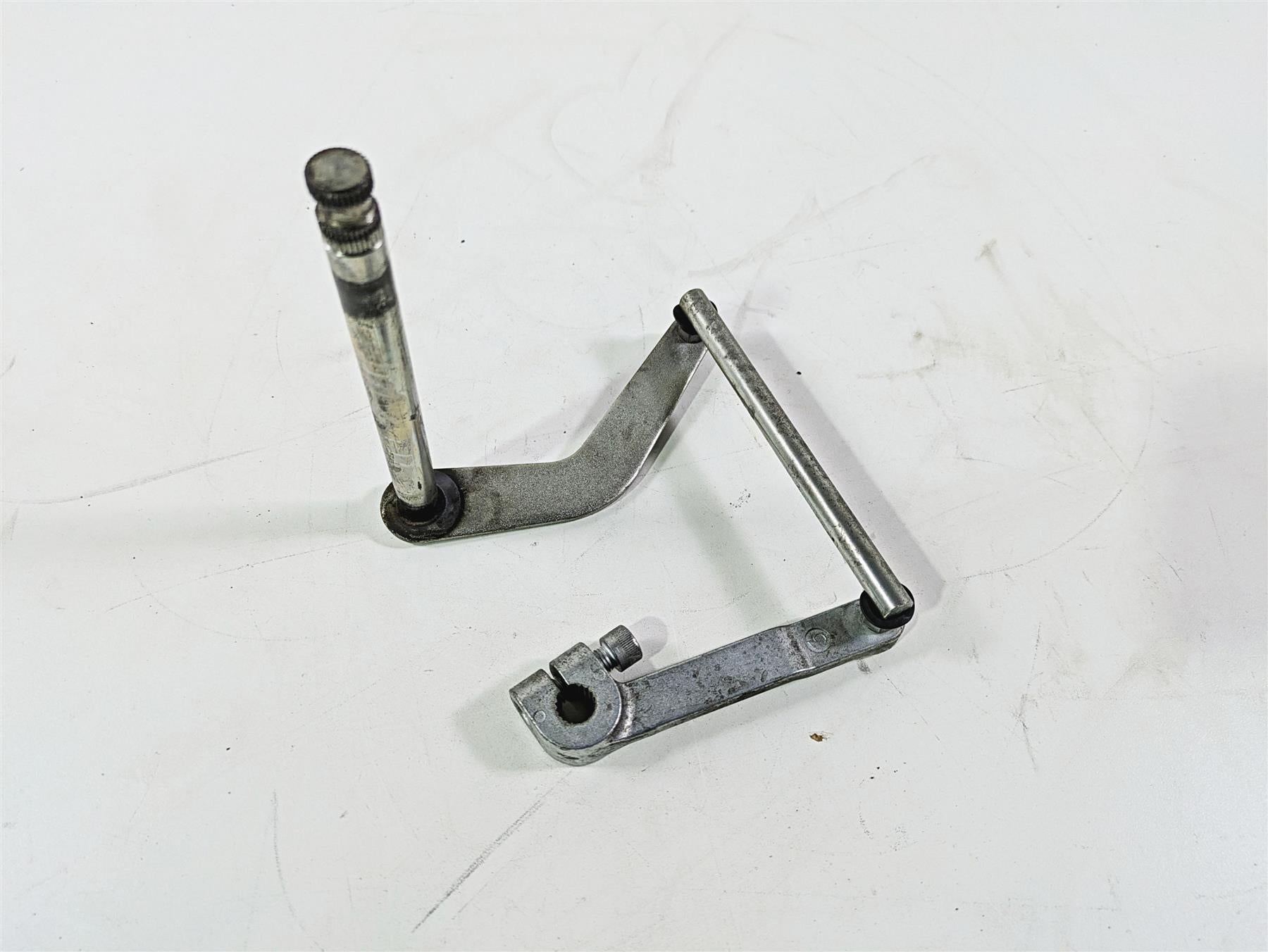 2017 Harley Dyna FXDB Street Bob Shift Lever Links & Rod Set 34621-06 33849-97 {{ shop.shopifyCountryName }} - Mototech271