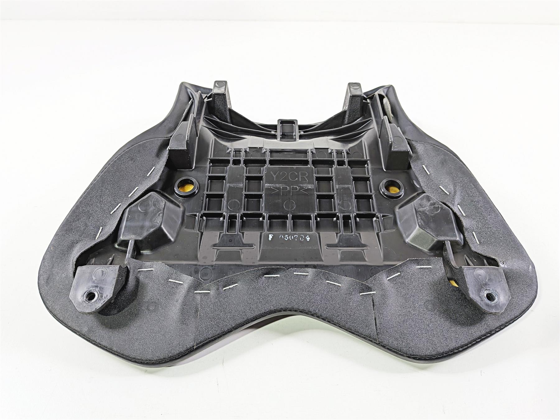 2022 Yamaha YZF R1 R1M RN65 Front Rider Saddle Seat 2CR-24710-01-00-Mototech271