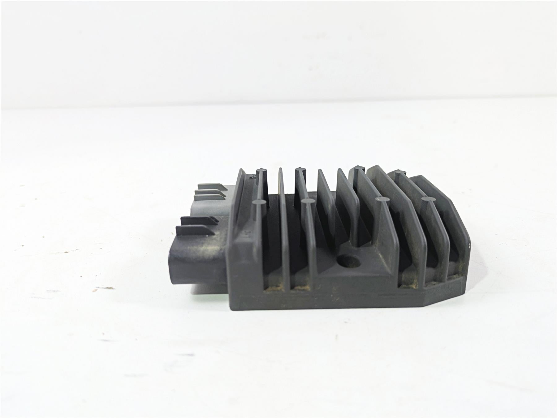 2024 Sea-Doo GTX 230 Voltage Regulator Rectifier SH775AA 710001103 {{ shop.shopifyCountryName }} - Mototech271