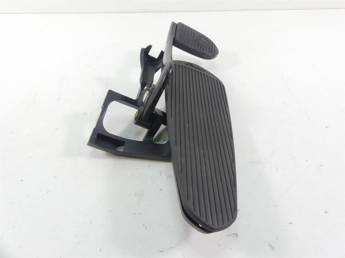 2016 Indian Chief Dark Horse Front Right Floor Board & Brake Pedal 5138848 {{ shop.shopifyCountryName }} - Mototech271