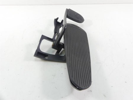 2016 Indian Chief Dark Horse Front Right Floor Board & Brake Pedal 5138848 {{ shop.shopifyCountryName }} - Mototech271