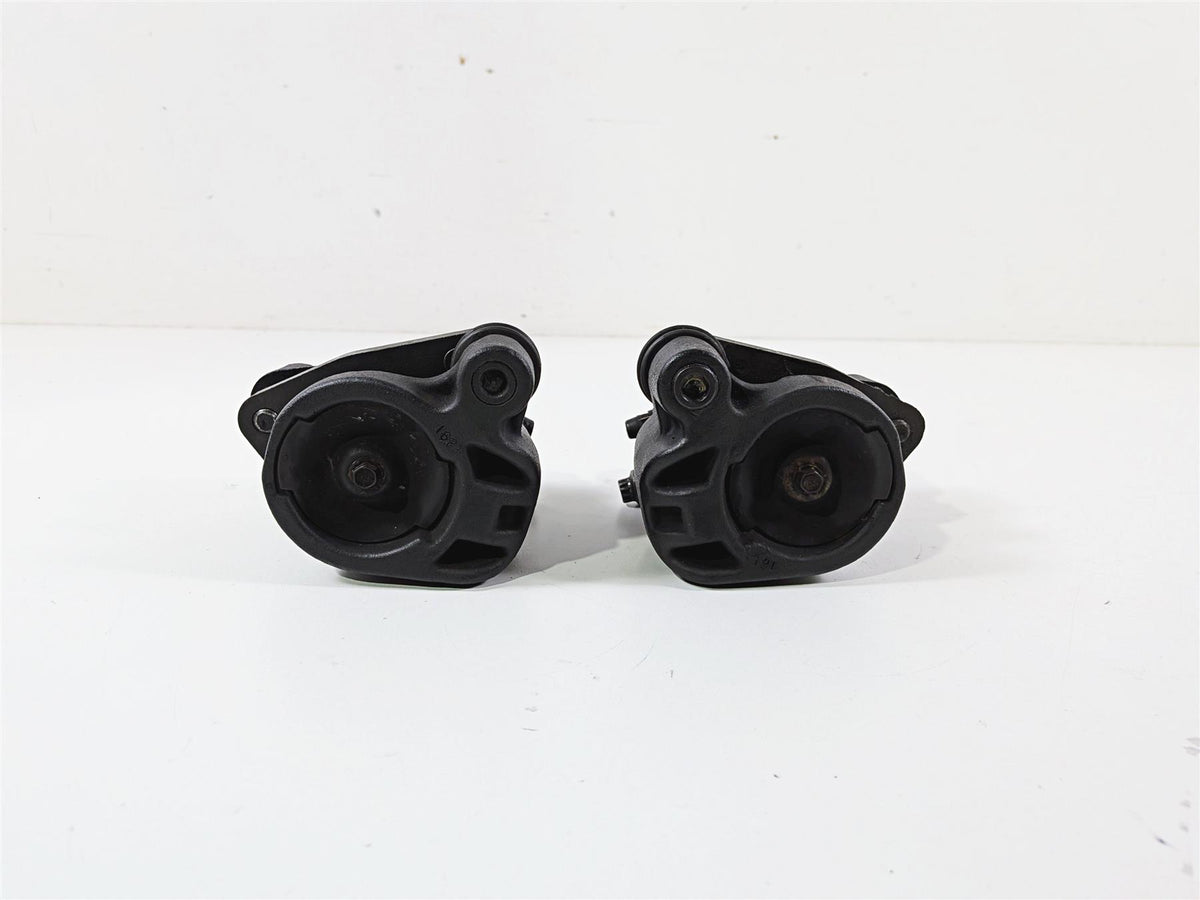 1993 Harley Touring FLHTCU Electra Glide Front Brake Caliper Set 44023-83C {{ shop.shopifyCountryName }} - Mototech271