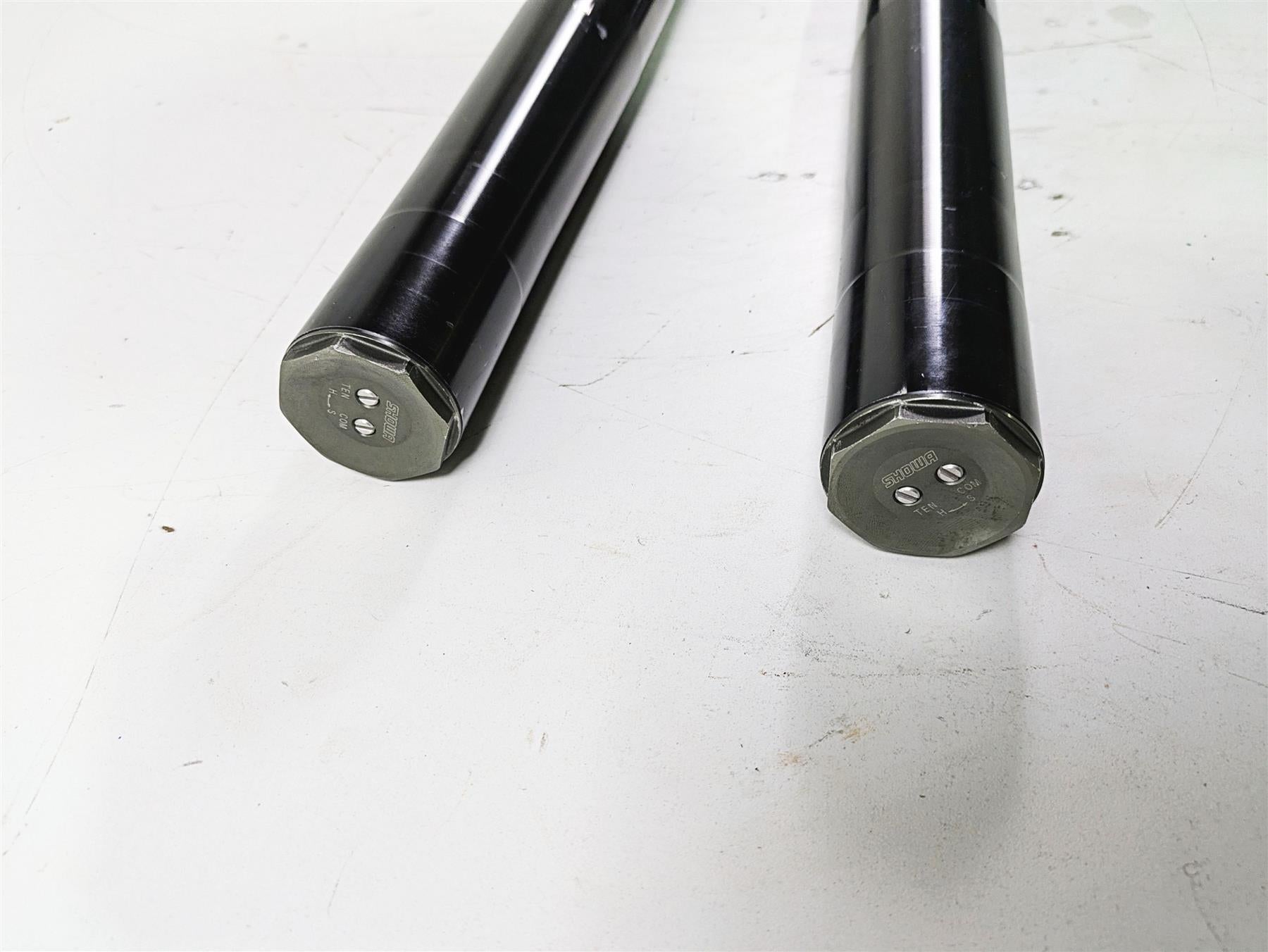 2016 Suzuki GSXR1000 Showa Front Fork Leg Shock Set 51103-47H20 51104-47H20 {{ shop.shopifyCountryName }} - Mototech271