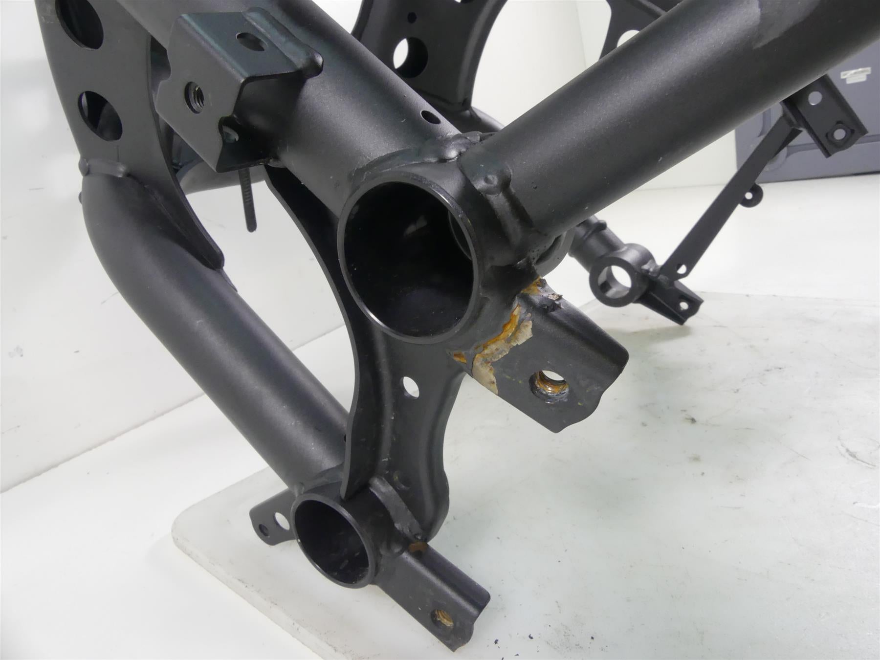 2017 Yamaha XT1200Z Super Tenere Main Frame Chassis - Bent With Oklahoma Salvage Title 23P-21110-00-00 {{ shop.shopifyCountryName }} - Mototech271