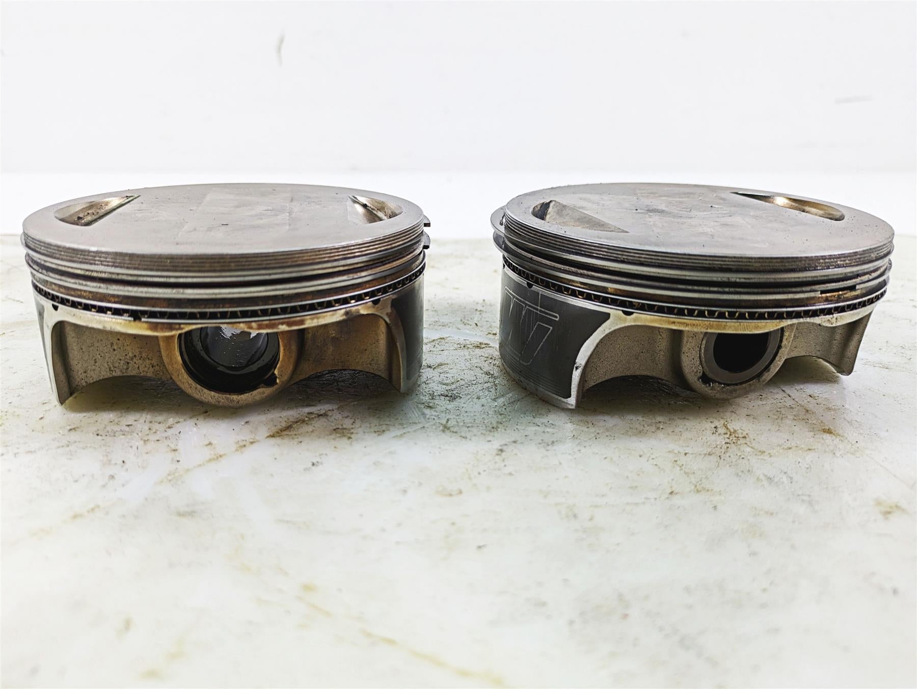 Wiseco 4" Forged Big Bore Twin Cam Piston Set 4918PS {{ shop.shopifyCountryName }} - Mototech271