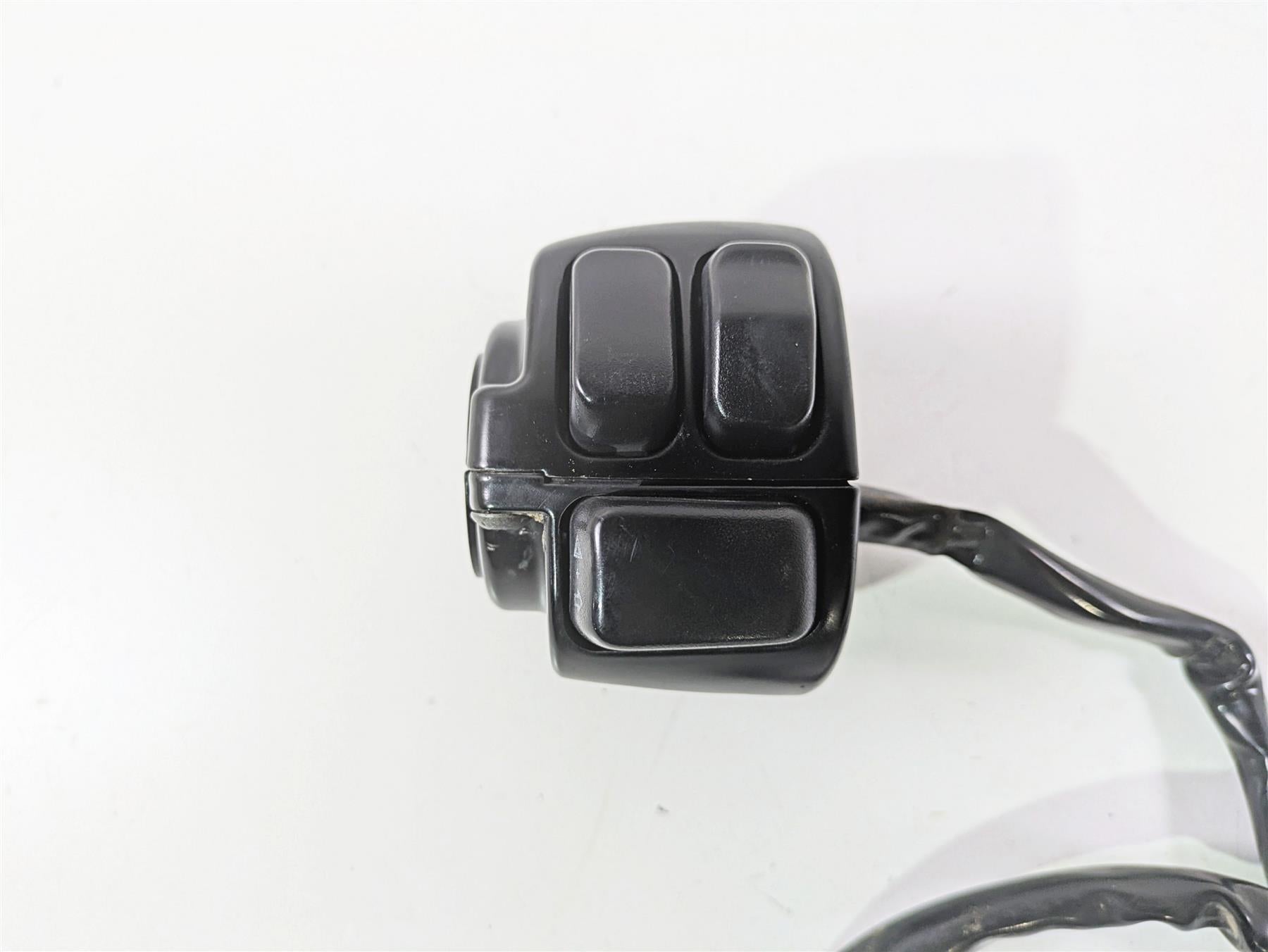 2010 Harley Dyna FXDB Street Bob Left Hand Control Switch - Read 71682-06A {{ shop.shopifyCountryName }} - Mototech271