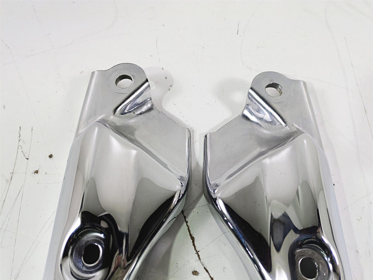 2002 Honda GL1500 CD Valkyrie Deluxe Rear Fender Struts Braces Set 77330-MZ0-A40 {{ shop.shopifyCountryName }} - Mototech271