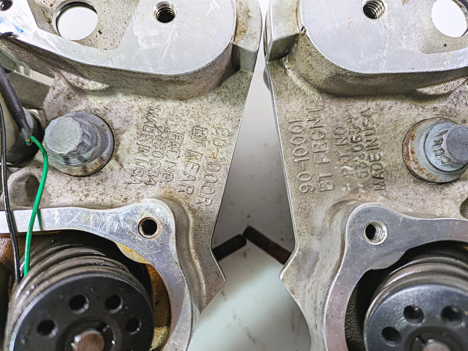 2004 Big Dog Chopper S&S Front Rear Cylinder Head Set 90-1000R 90-1000F 5390634 {{ shop.shopifyCountryName }} - Mototech271