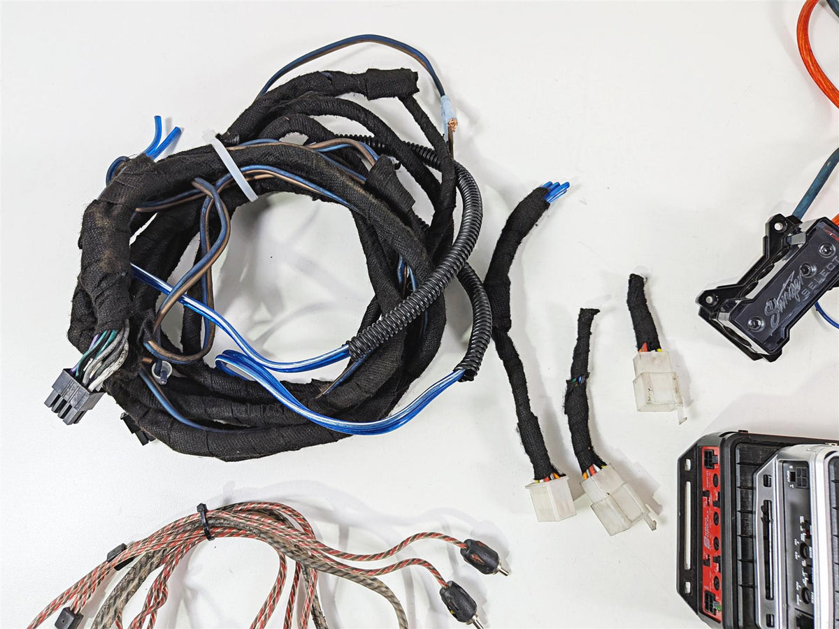 2017 Harley Touring FLHXS Street Glide Car Motorcycle Harley Cerwin Vega Amp Amplifier Set VCU85 B52 {{ shop.shopifyCountryName }} - Mototech271