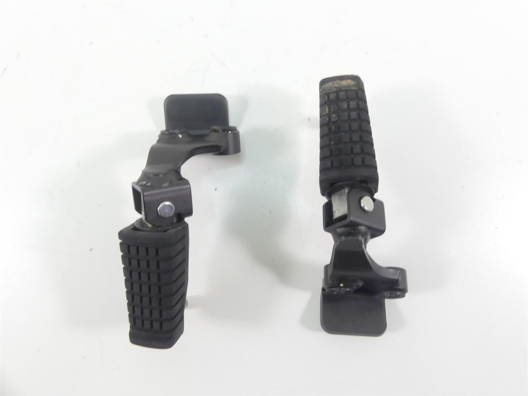 2022 Kawasaki KLR650 KL650 Adv Front Rider Footpeg Peg Set 34035-0001 34035-0002 {{ shop.shopifyCountryName }} - Mototech271