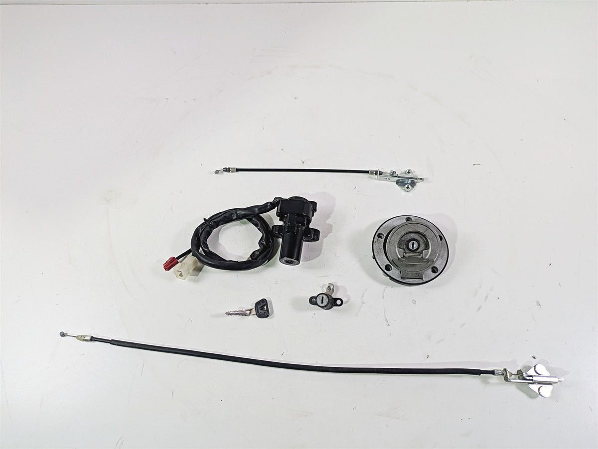 2009 Yamaha FZ1 FZS10 Fazer Ignition Switch Key Lock Set - Read 3C3-82501-10-00 {{ shop.shopifyCountryName }} - Mototech271