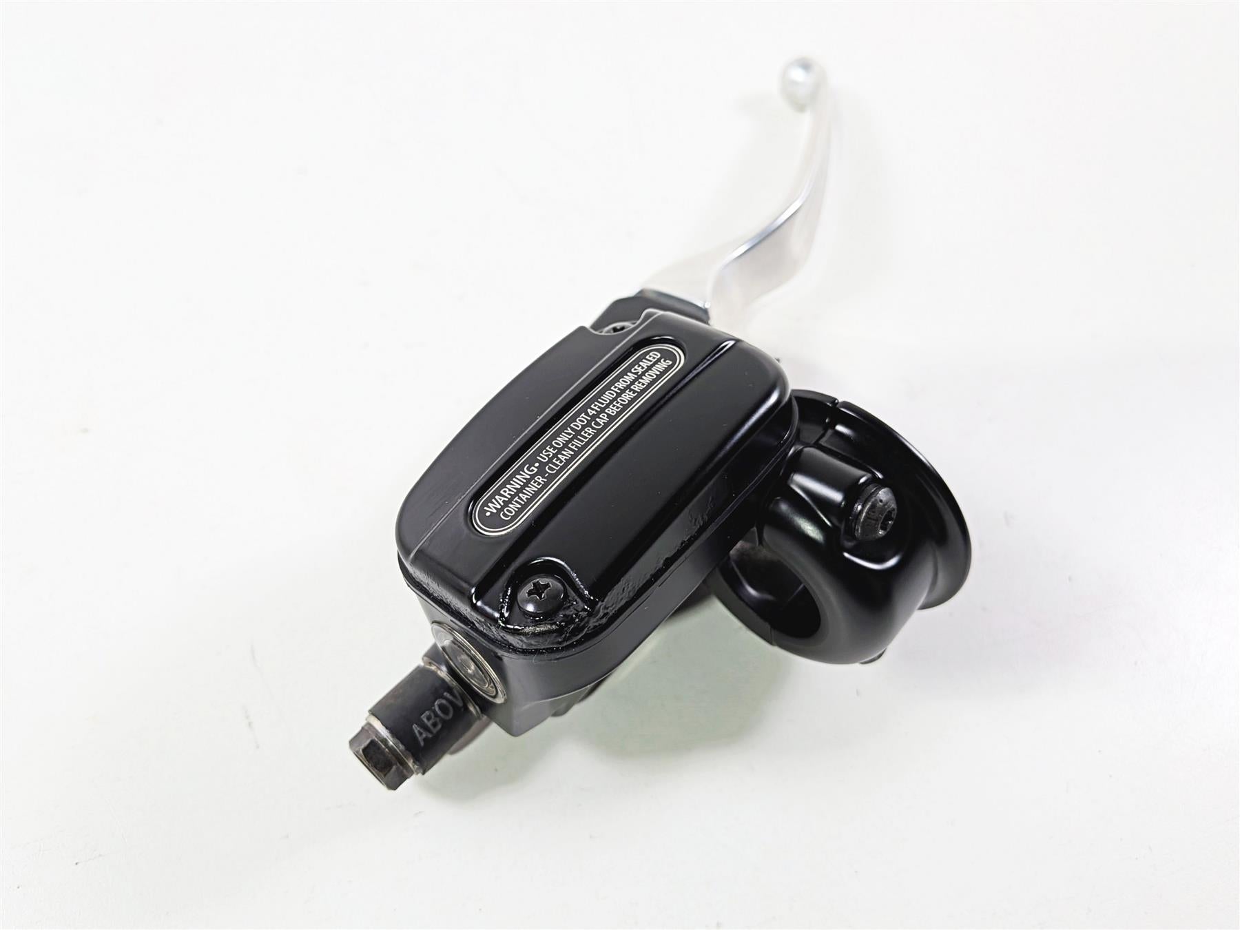 2013 Harley VRSCDX Night Rod Special Front Brake Master Cylinder 11/16 44551-08F-Mototech271