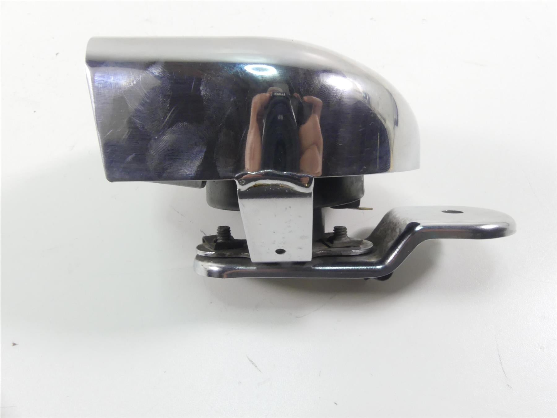 1995 Harley Touring FLHTCU Electra Glide Horn + Chrome Cover 61300478A {{ shop.shopifyCountryName }} - Mototech271