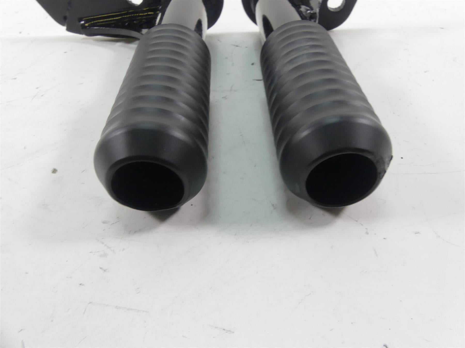 2019 Harley Softail FXBB Street Bob Rear Passenger Foot Peg Set - Read {{ shop.shopifyCountryName }} - Mototech271