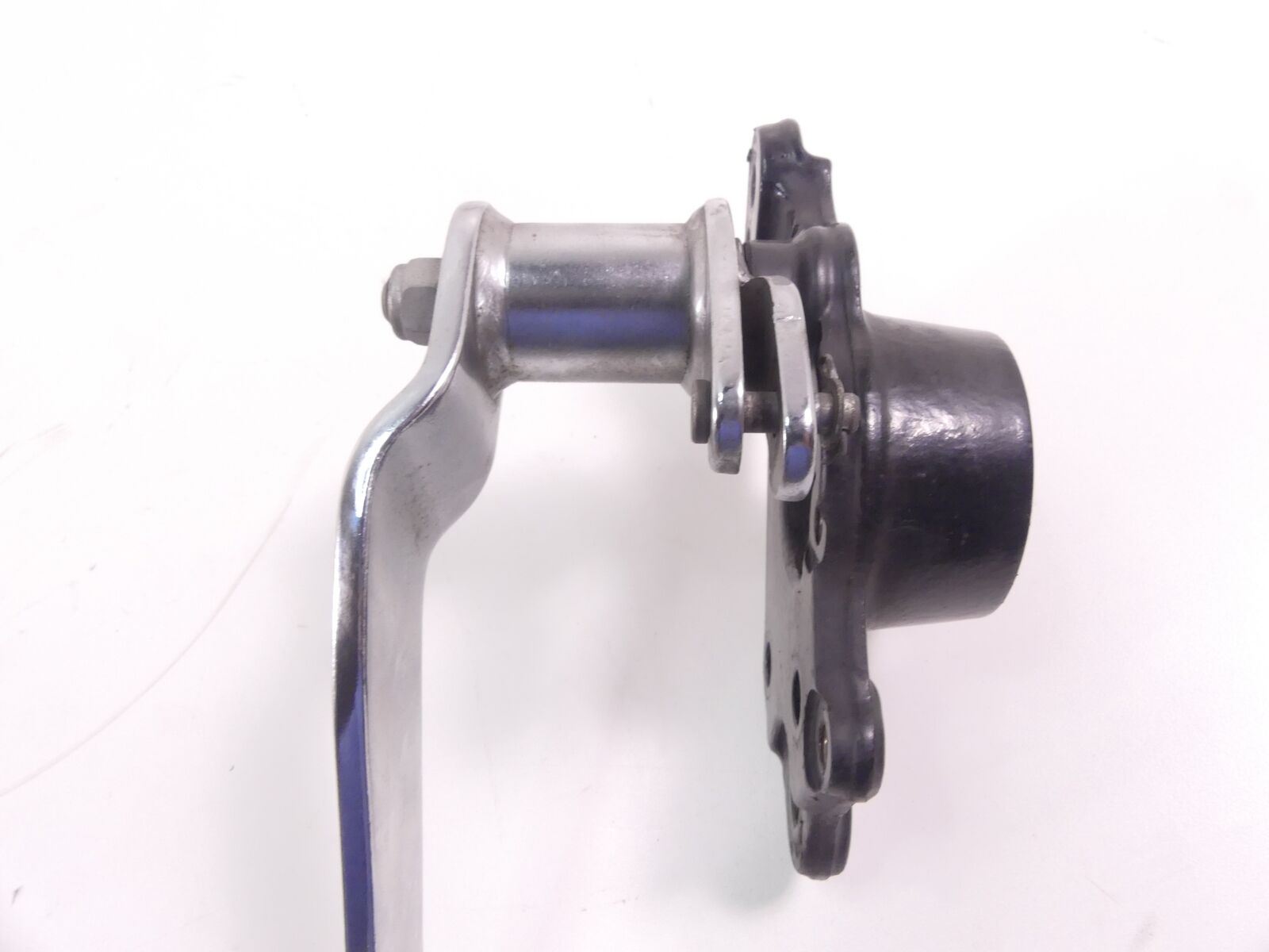 2009 Harley Touring FLHTCU Electra Glide Brake Pedal Lever & Mount 50518-09 {{ shop.shopifyCountryName }} - Mototech271