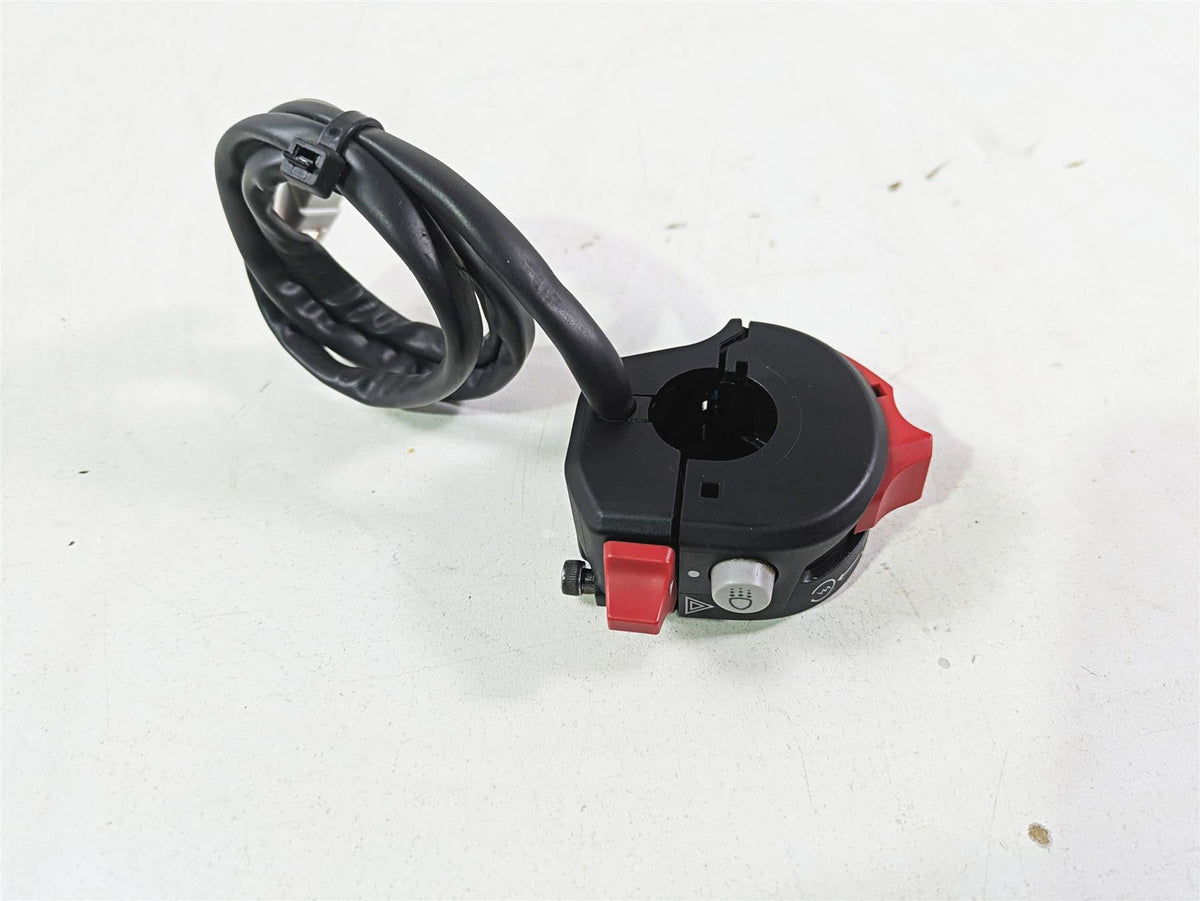 2022 Ducati Scrambler Desert Sled Right Hand Start Stop Control Switch 65010241D {{ shop.shopifyCountryName }} - Mototech271