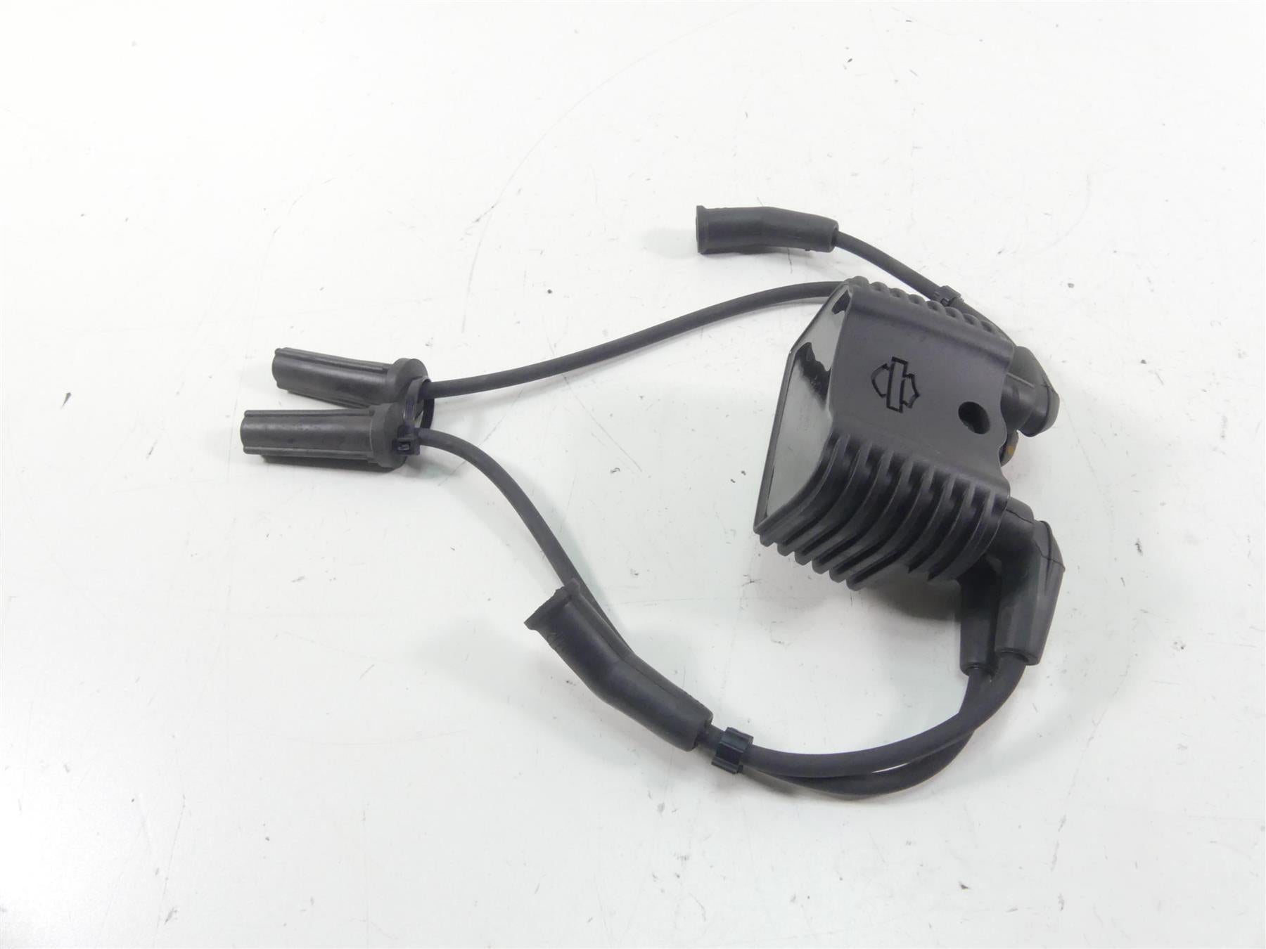 2021 Harley Softail FLSB Sport Glide Ignition Coil Wires Plugs 31600067 {{ shop.shopifyCountryName }} - Mototech271