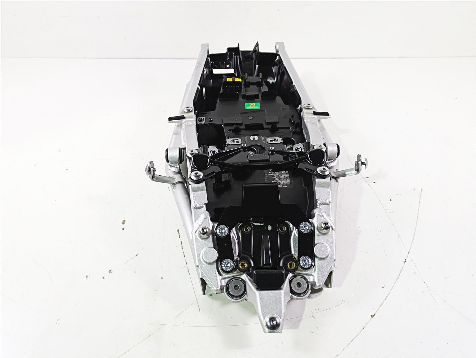 2019 Triumph Speed Triple RS 1050 Subframe Sub Frame & Inner Fender T2079742 {{ shop.shopifyCountryName }} - Mototech271