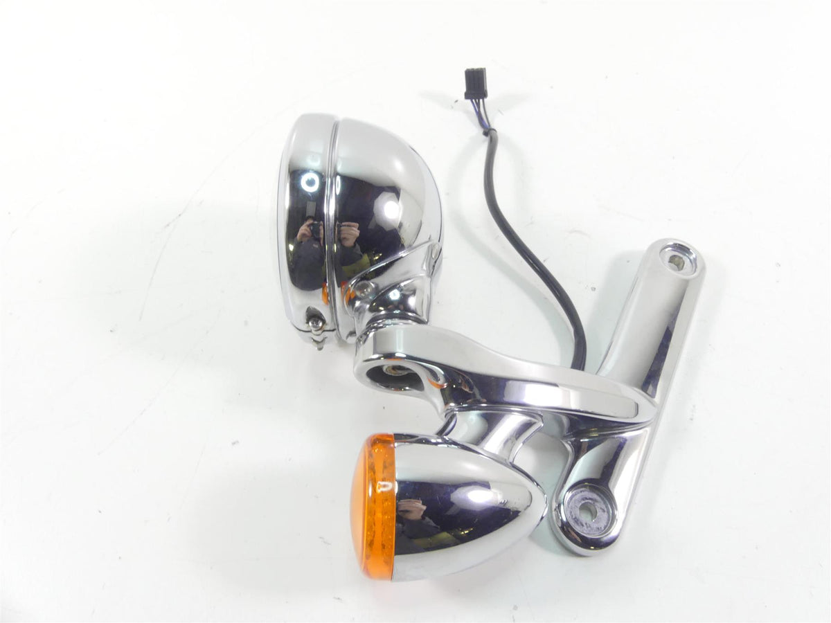 2009 Harley FLHTCU SE4 CVO E-Glide Front Left Led Spot Light Blinker 69548-06 {{ shop.shopifyCountryName }} - Mototech271