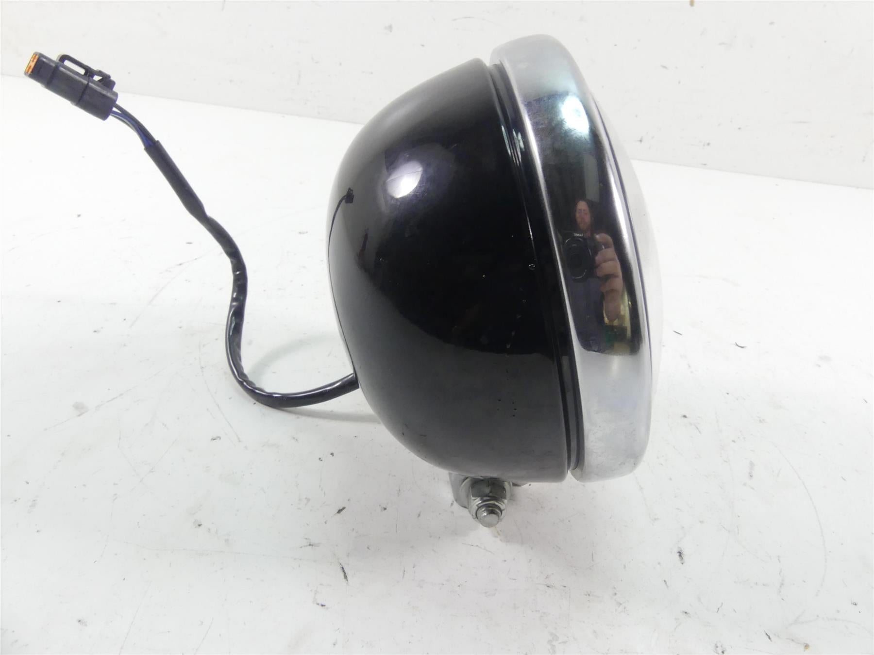 2018 Harley Softail FXBB Street Bob Headlight Head Light Lamp & Bracket 67700345 {{ shop.shopifyCountryName }} - Mototech271