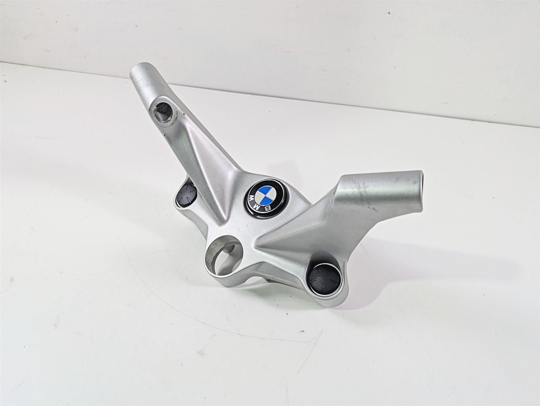 2016 BMW R1200RT K52 Upper Triple Tree Handlebar Bridge 32718520053 {{ shop.shopifyCountryName }} - Mototech271