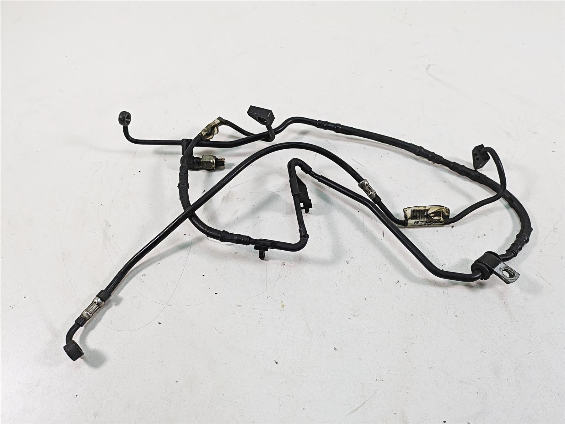 2018 Harley Touring FLHXSE CVO Street Glide Rear Abs Brake Line Set 41800541 {{ shop.shopifyCountryName }} - Mototech271