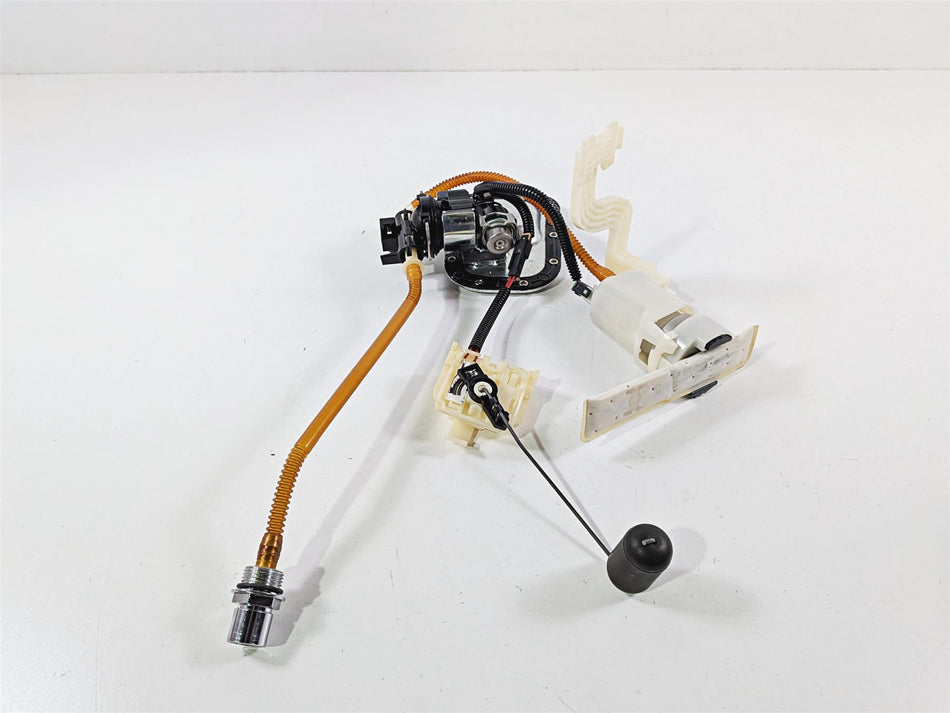 2017 Harley FXSE CVO Pro Sreet Breakout Fuel Gas Petrol Pump 75284-08A 61000053-Mototech271