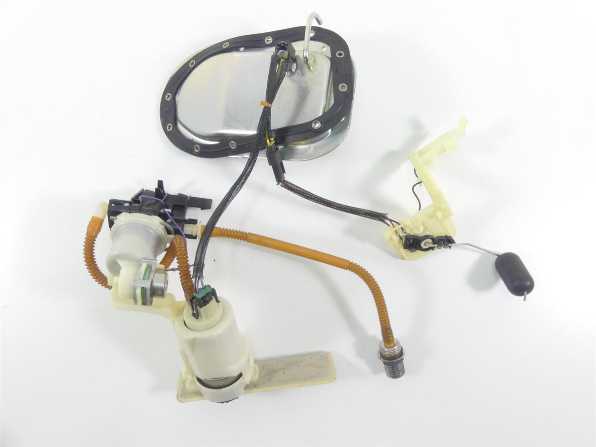 2016 Harley FXDL Dyna Low Rider Fuel Gas Petrol Pump - Tested 75246-04A {{ shop.shopifyCountryName }} - Mototech271