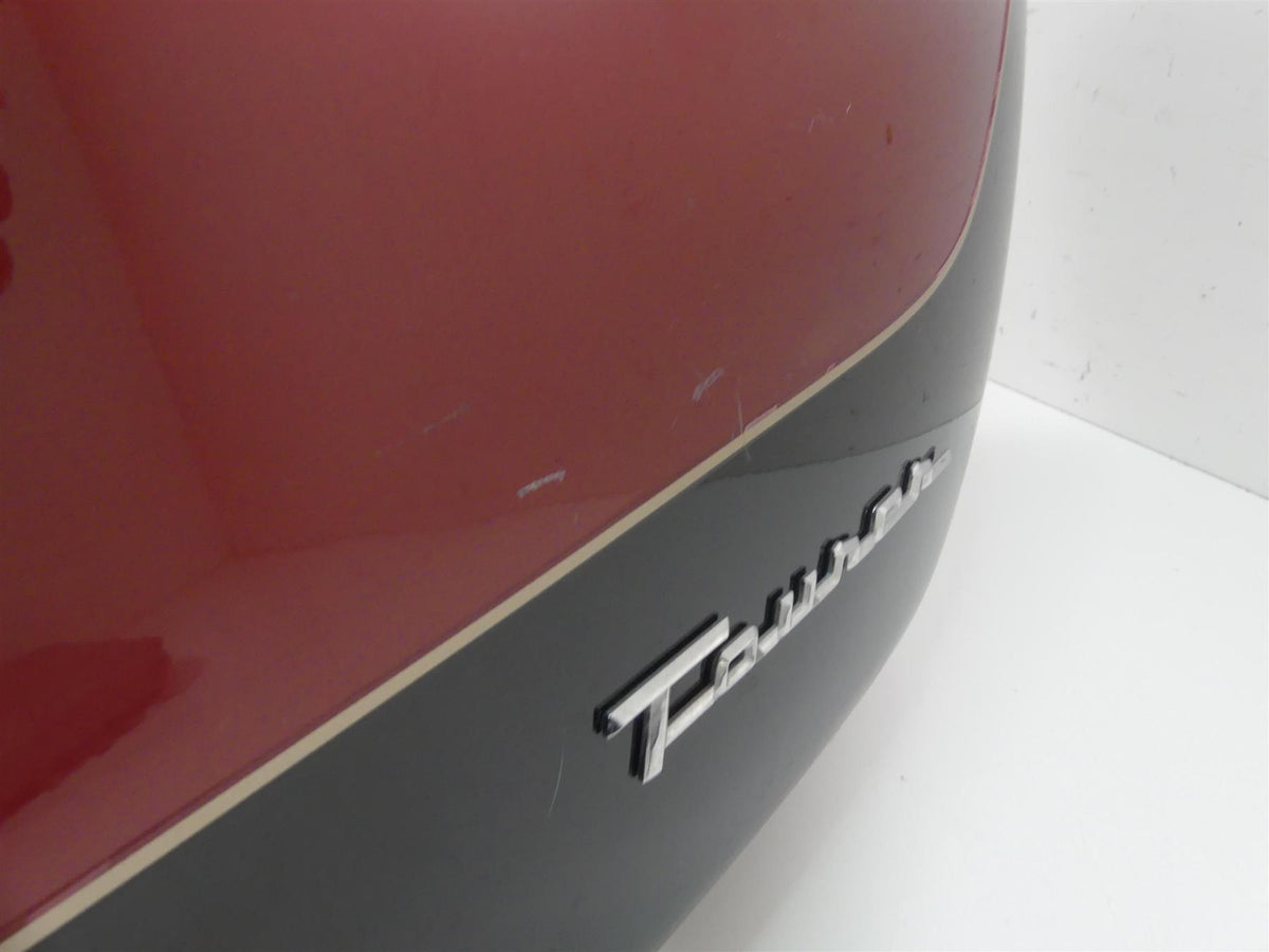 1998 Honda Shadow VT1100T Right Saddlebag Saddle Bag Box - Read 81224-MBC-000 {{ shop.shopifyCountryName }} - Mototech271