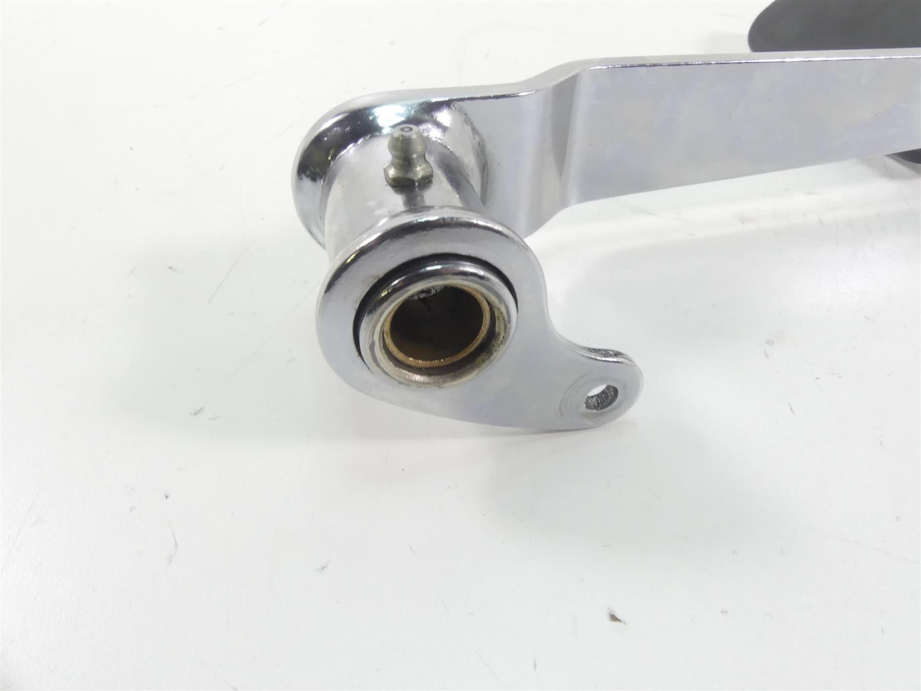 1999 Harley Touring FLHTCUI Electra Glide Rear Brake Lever Pedal 42407-87C {{ shop.shopifyCountryName }} - Mototech271