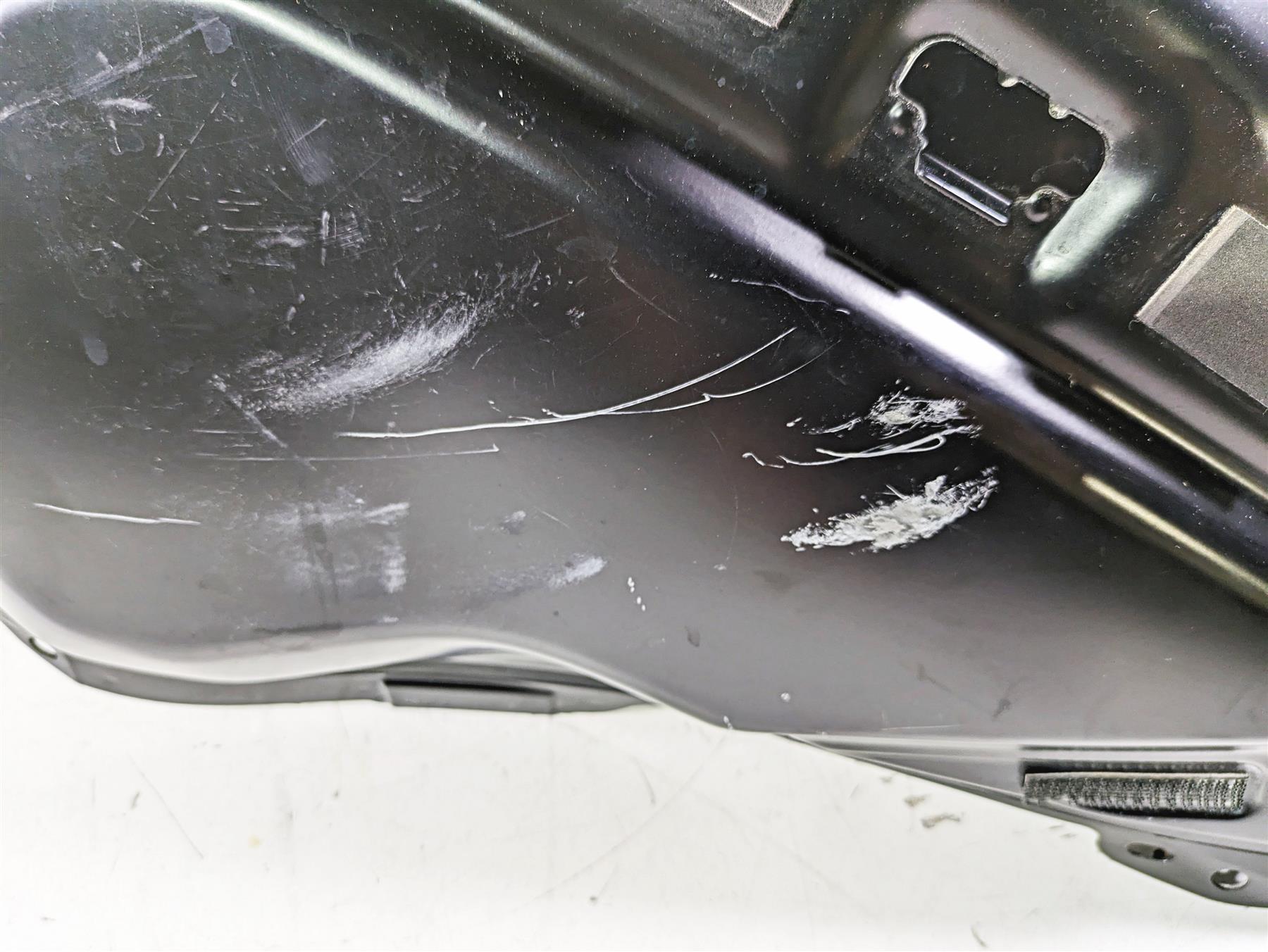 2021 Yamaha Tenere 700 XTZ7 Fuel Gas Petrol Tank BW3-24110-01-P1 BW3-24110-02-P1 {{ shop.shopifyCountryName }} - Mototech271