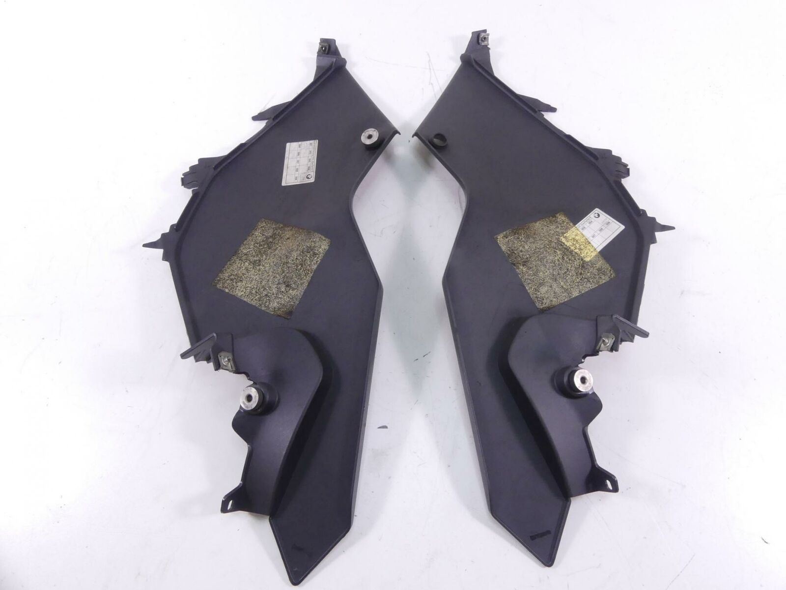 2007 BMW K1200 GT K44 Tank Side Cover Fairing Cowl Set 46637685024 {{ shop.shopifyCountryName }} - Mototech271