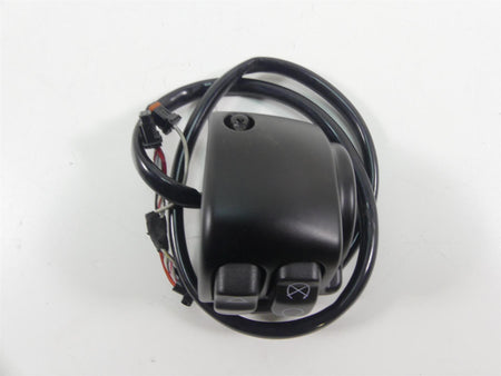 2022 Harley Softail FXBBS Street Bob Right Hand Control Switch 71500462 {{ shop.shopifyCountryName }} - Mototech271