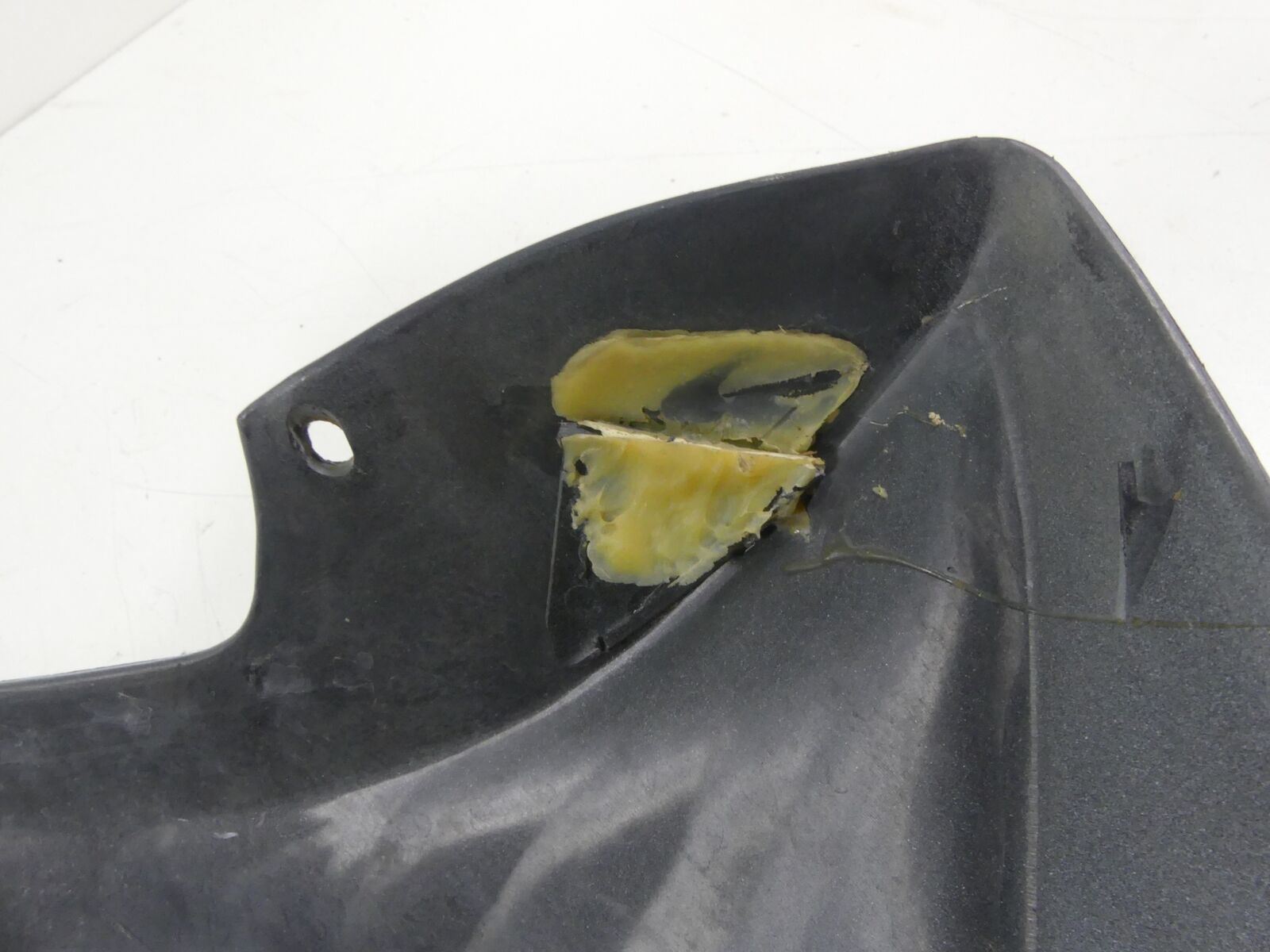 1999 Buell X1 Lightning Fuel Gas Petrol Tank Reservoir Cover Fairing Cowl P2109. {{ shop.shopifyCountryName }} - Mototech271
