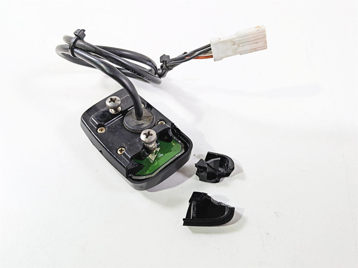 2013 Victory Vision Tour Left Hand Audio Control Volume Switch -READ 4013050 {{ shop.shopifyCountryName }} - Mototech271