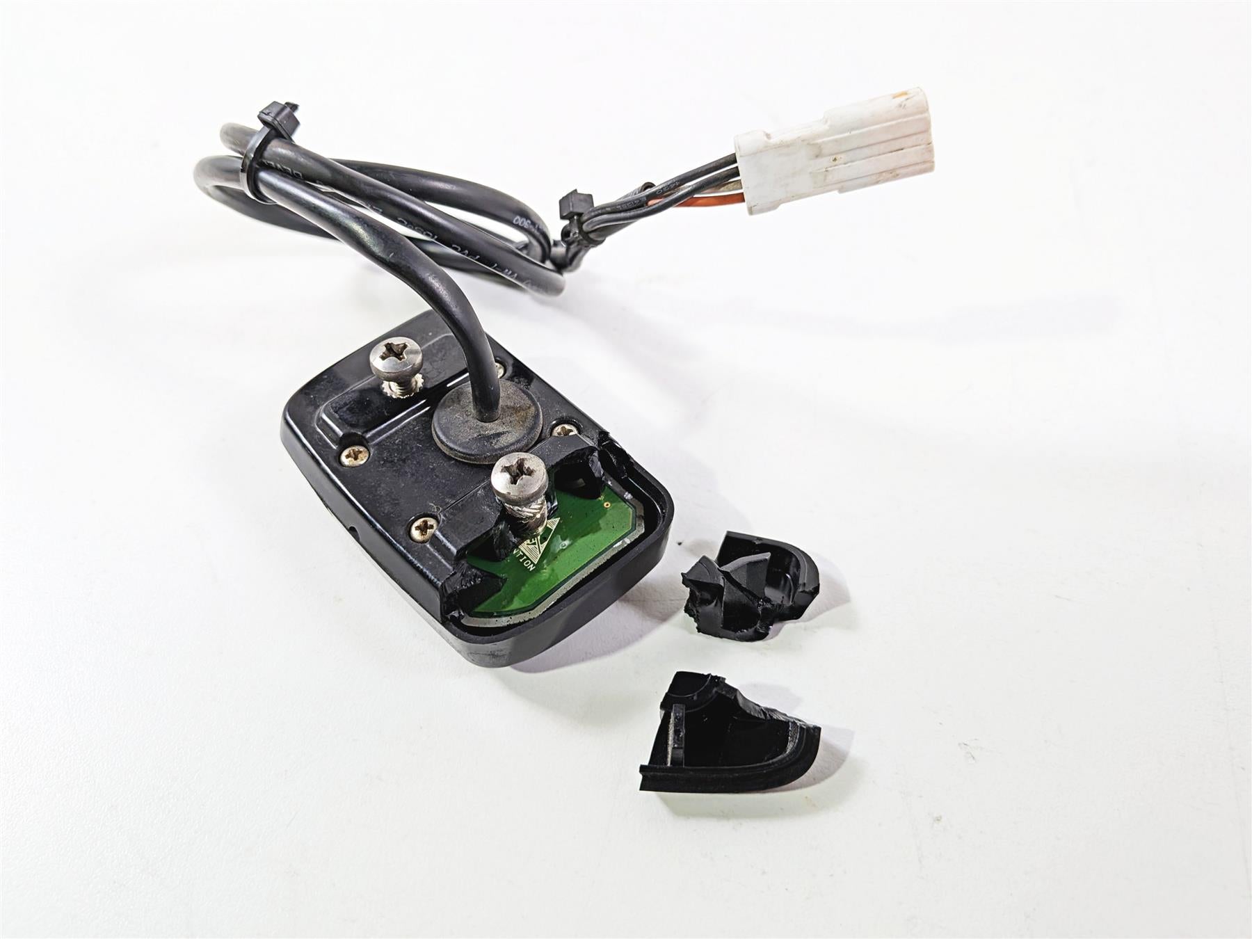 2013 Victory Vision Tour Left Hand Audio Control Volume Switch -READ 4013050 {{ shop.shopifyCountryName }} - Mototech271