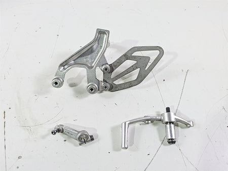 2017 BMW S1000RR K46 Left Foot Peg Set & Shifter Parts 46717728307 {{ shop.shopifyCountryName }} - Mototech271
