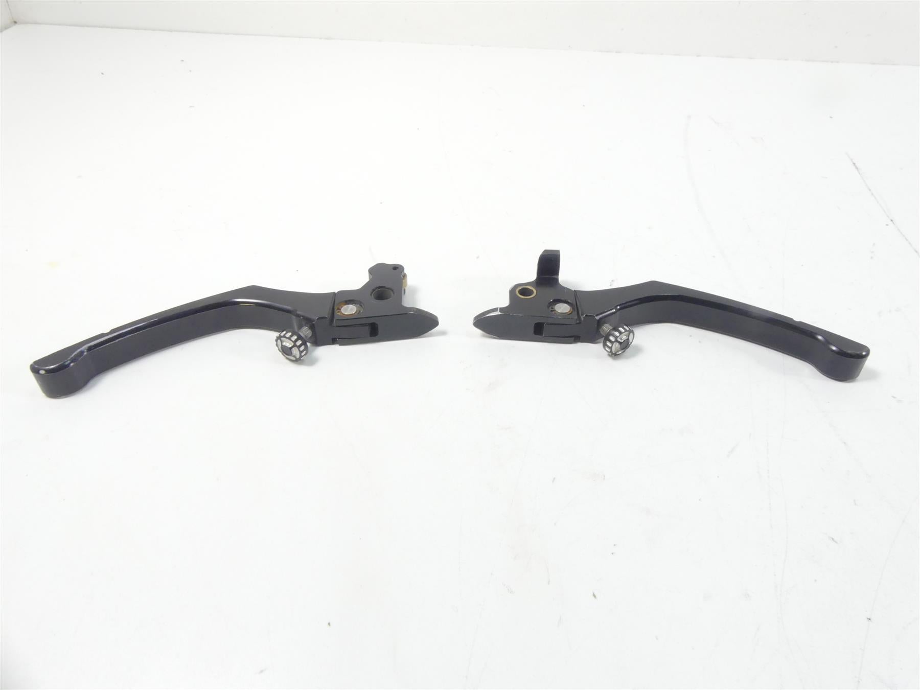 2016 Harley Touring FLTRX Road Glide Aftermarket Brake Clutch Lever Set {{ shop.shopifyCountryName }} - Mototech271